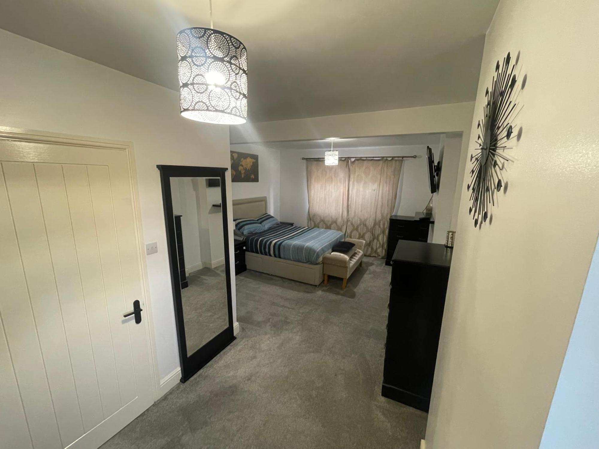 סווינדון Welcome Rooms 54 מראה חיצוני תמונה